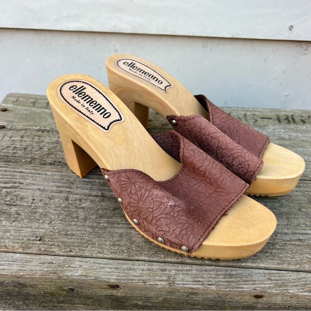 Vintage Ellemenno Made in Italy Brown Tooled Leather Heeled Slide in Mules 8M